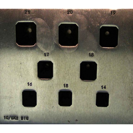 Vyklepávacia forma osemhran 10/SK3