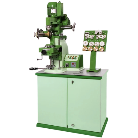 Diamantový rezací a frézovací stroj