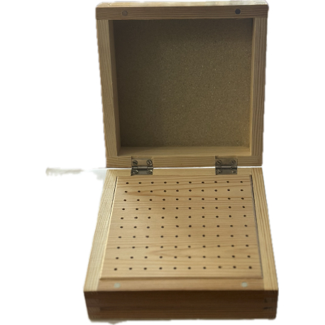 Drevený držiak na frézy a vrtáky - 100ks